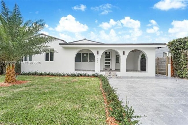 Photo - 1654 SW 18th Ave