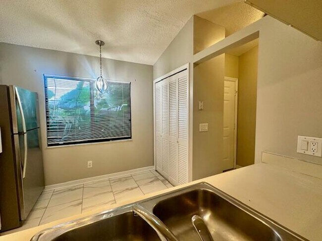 Photo - COZY 2/2 DUPLEX