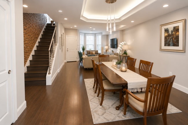 Photo - 229 E St NE