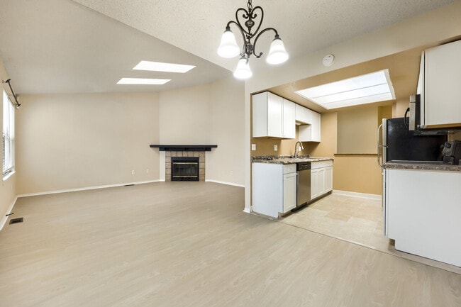 1309 Firefly Cir