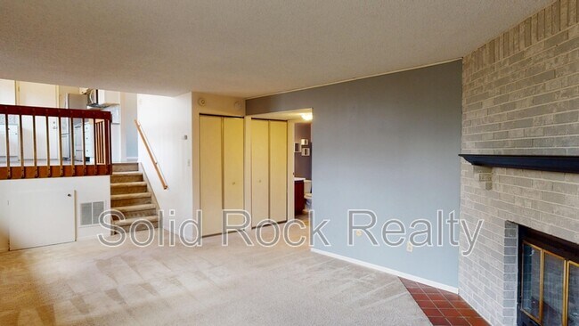 Photo - 2465 Ptarmigan Ln