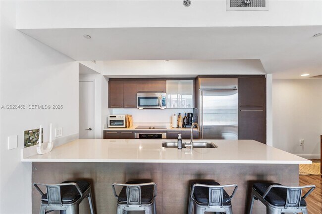 Photo - 55 SE 6th St Unidad 3303