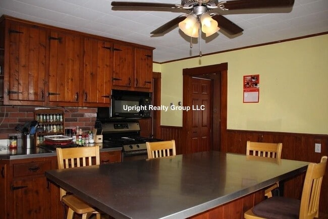 Photo - 181 Ocean Ave W Unit 2