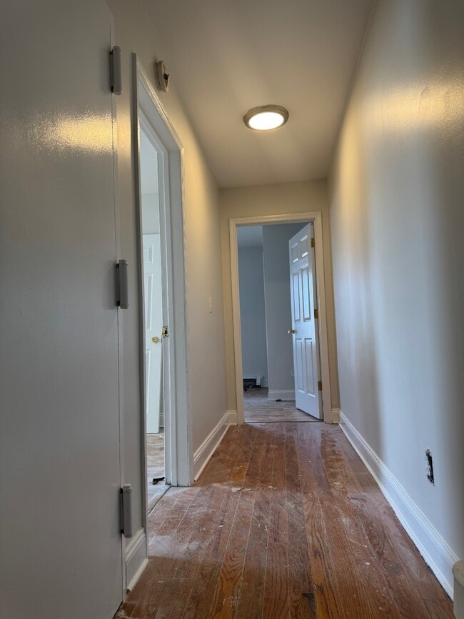 Photo - 557 Beach 47th St