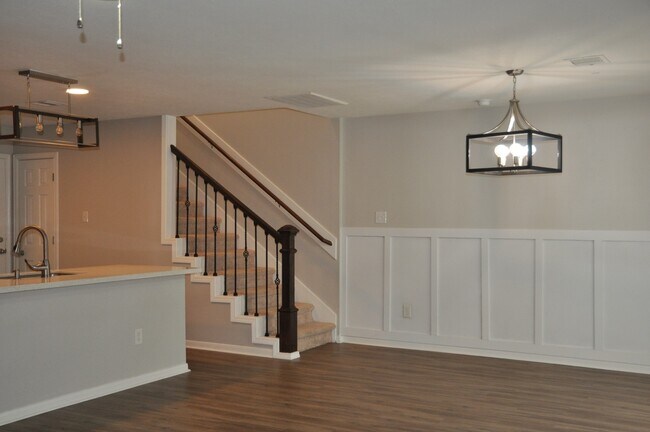 Photo - 16025 Summerville Lake Dr