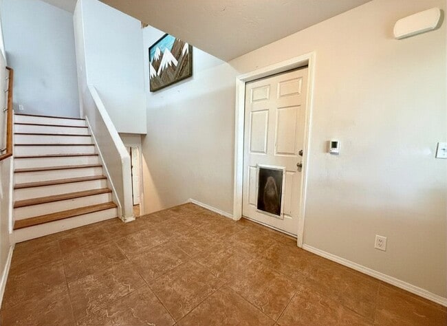 Photo - 139 Getty Dr