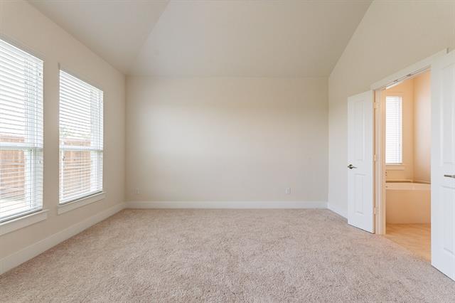 Photo - 6004 Mustang Creek Ln