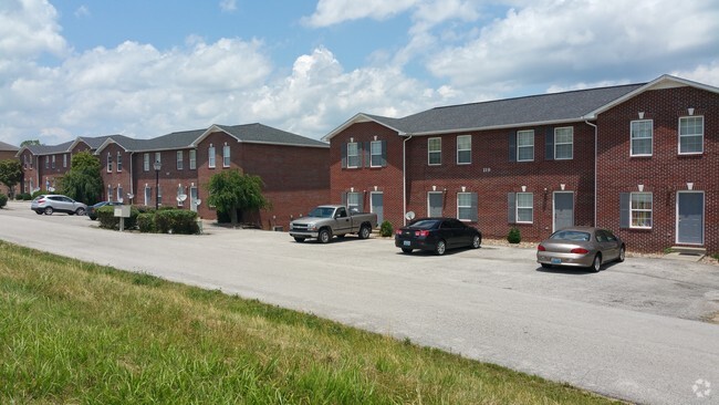 Building Photo - 155 Crescent View Dr Unit 2 Rental