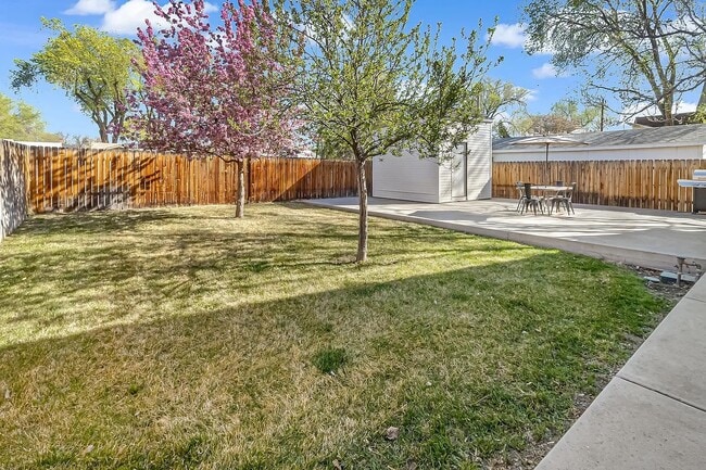 Photo - 1420 Pinyon Ave