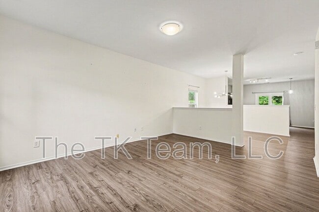 Photo - 8942 Chalkstone Rd