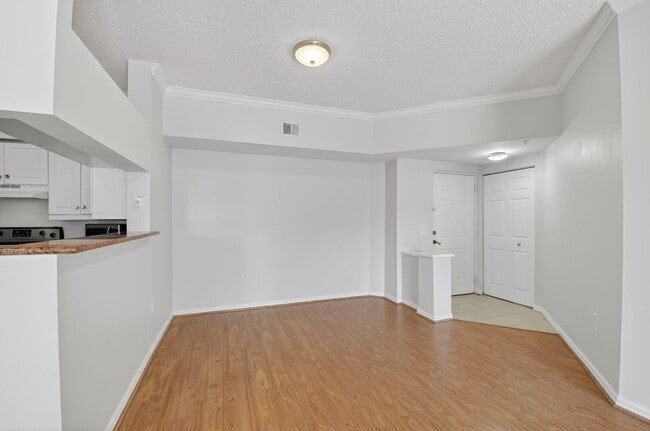 Photo - 3421 Tuscany Way