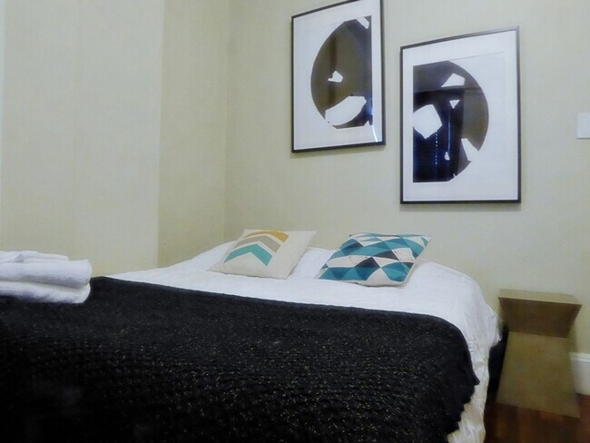 Photo - 20 Moon St Unit 2