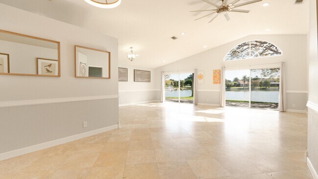 Photo - 10789 Barque Ct