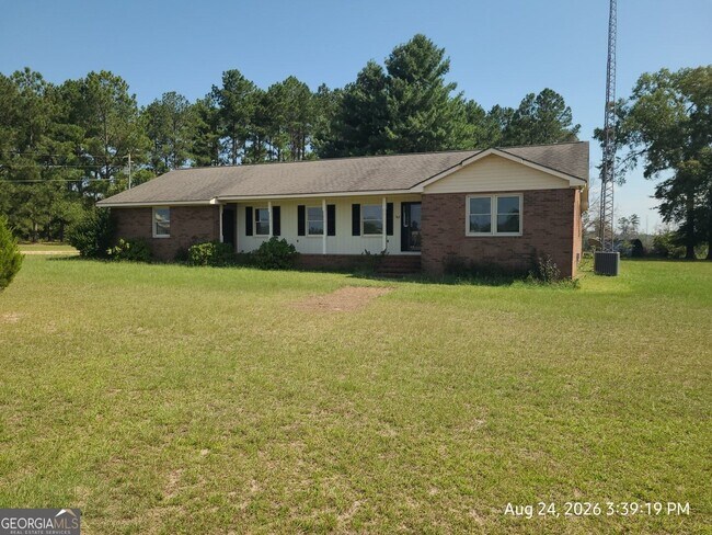 563 Pinehill Rd