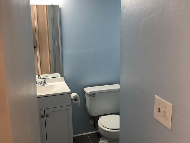 Photo - "Charming 2-Bed Sanctuary with Granite Acc...