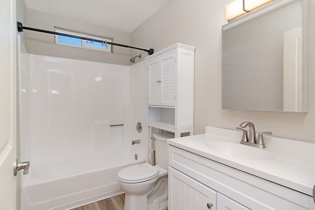 Photo - Great Value 1 bedroom / 1 bathroom - Lemon Grove close to all! Unit 8082 Golden Avenue #E