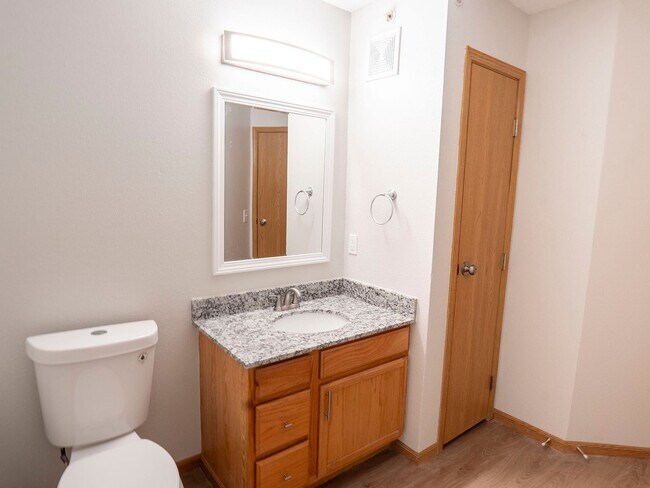 Ashwood Birchwood Apartments