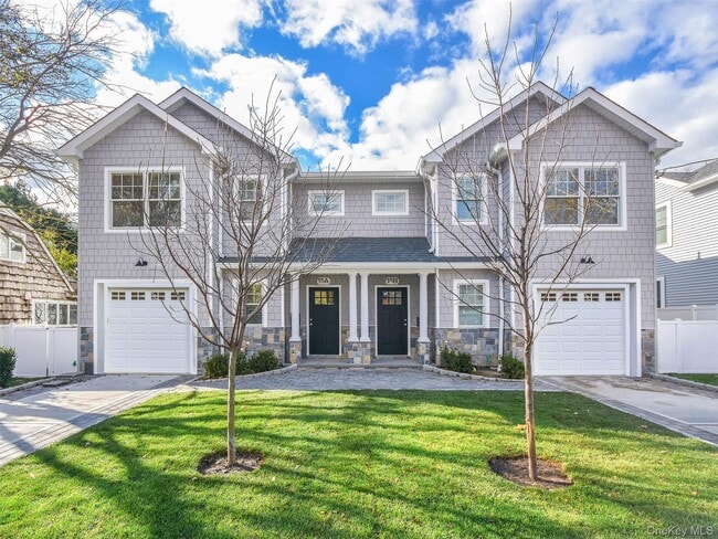 Building Photo - 15 Dunes Ln