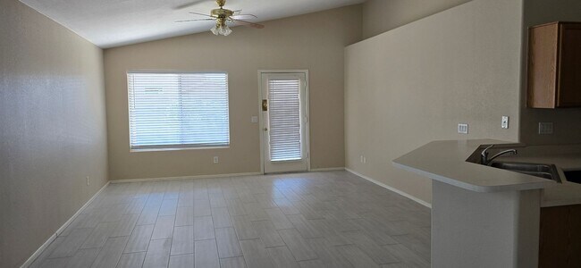 Photo - Fletcher Heights 4 Bedroom