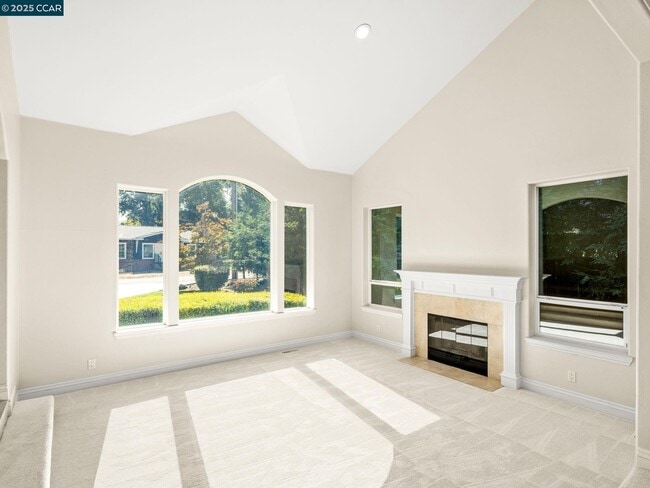 Photo - 1420 Jackson Way