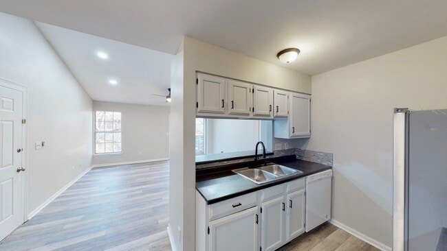 Photo - 9617 Vinca Cir Unit #G