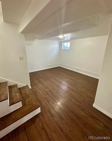 Photo - 940 W 70th Pl