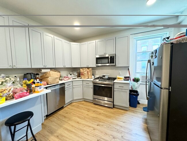 Photo - 165 Gove St Unit 3