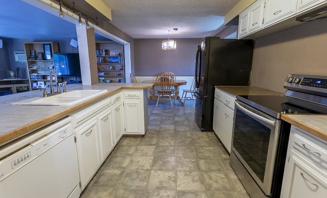 Photo - 2458 Corral Ct