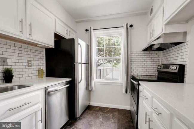 Photo - 2016 37th St SE Unit #102