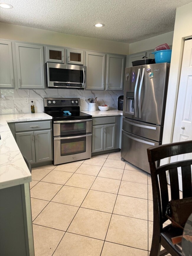 Photo - 1139 Rialto Dr