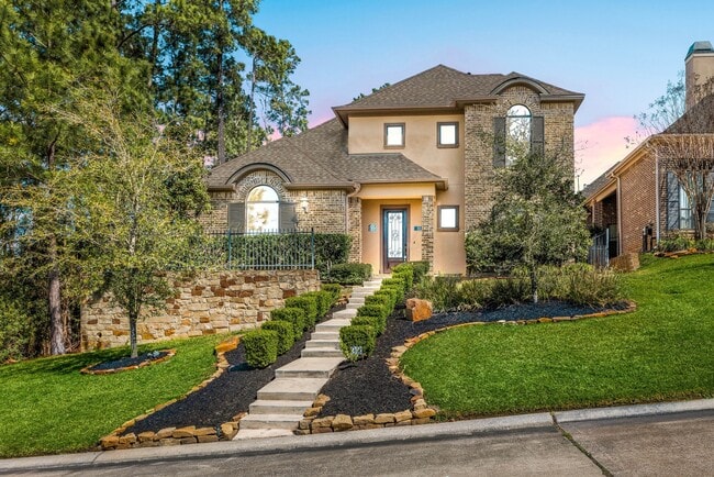 Building Photo - 32 Evangeline Blvd