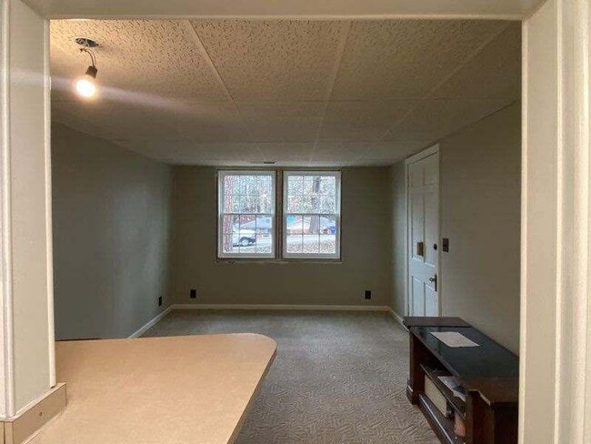 Photo - 2072 E Roxboro Rd NE