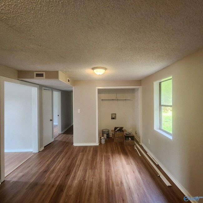 Photo - 3706 Wilbanks Dr