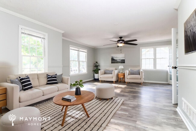 Photo - 211 River Song Rd