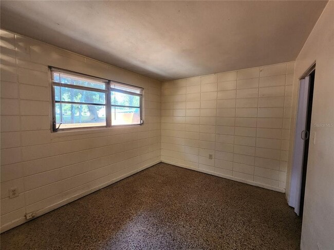 Photo - 1933 NW 4th Ave Unit B