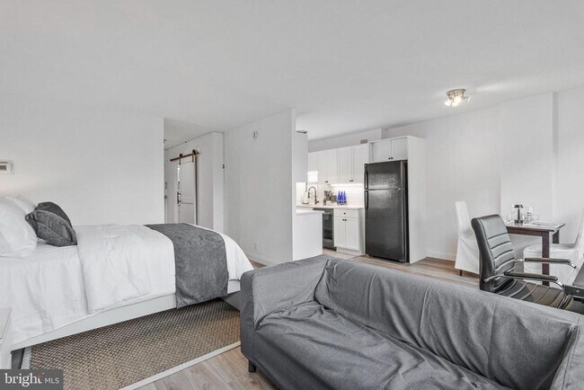 Photo - 2201 L St NW Unidad 509