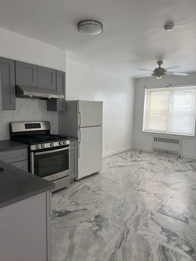 Photo - 247 68th St Apartment Unit 2