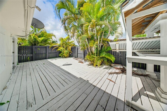 Photo - 173 NW 18th St Unit 1