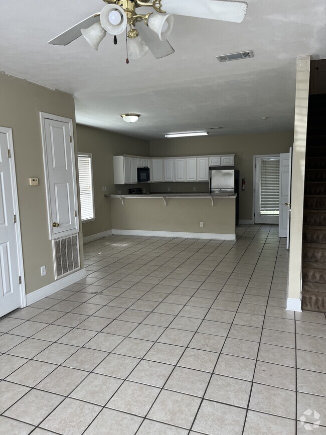 Building Photo - 603 Kirk Cauldy Dr Rental