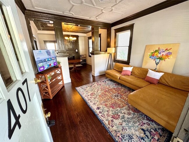 Photo - 407 Cordell St