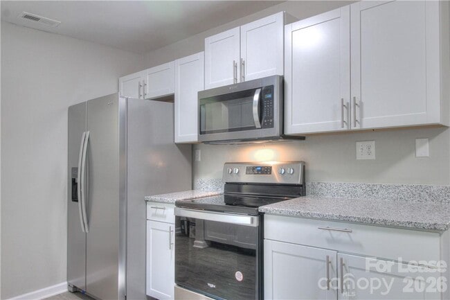 Photo - 1300 Sharon Dr