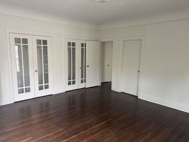 Photo - 245 S Berendo St