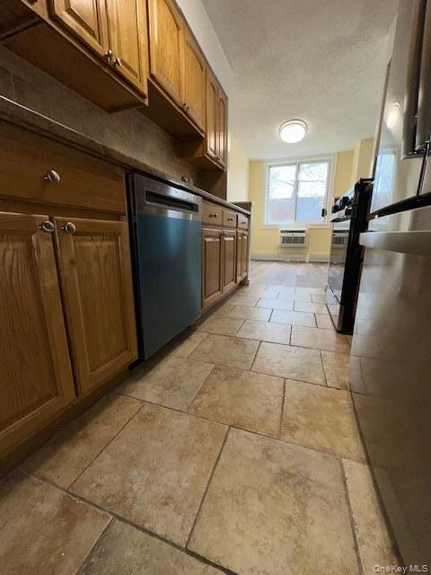 Photo - 14 Nosband Ave Unit 1j