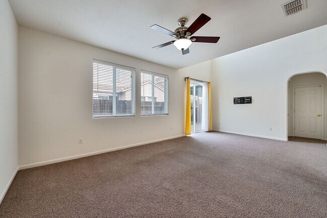 Photo - 2815 Tourbrook Way