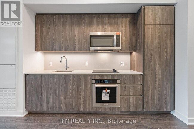 Photo - 15 Richardson St Unit 511