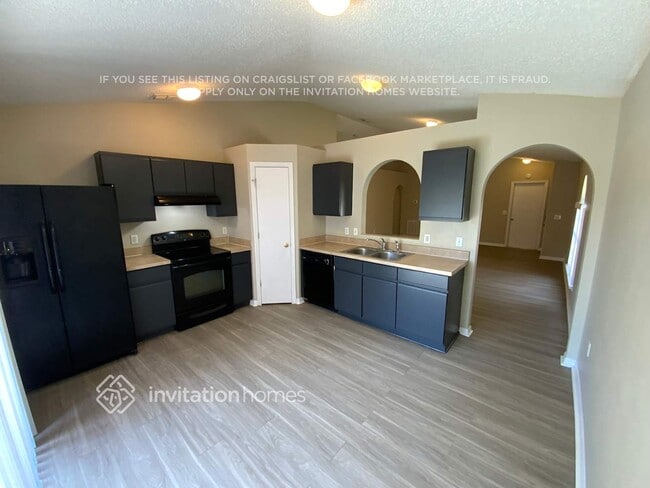 Photo - 3651 Gilmore Heights Rd N