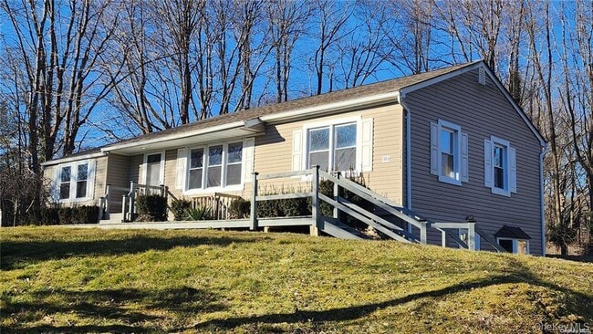 Photo - 149 N Country Rd