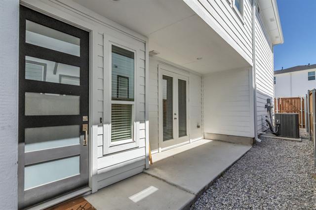 Photo - 3456 Lake District Ln