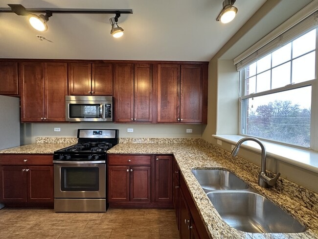 Photo - 2 Itasca Place Unit 223