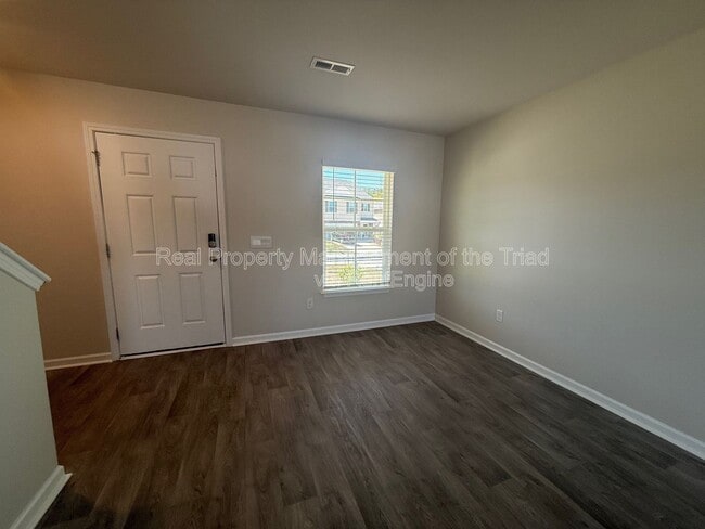 Photo - 5277 Ironwood Dr